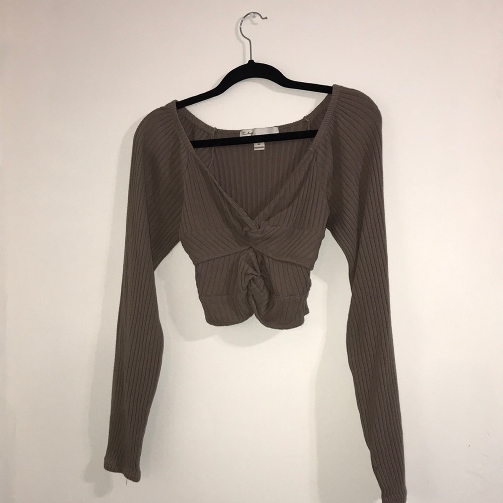 Cropped long sleeve
